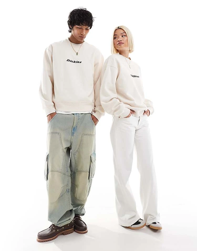 Dickies Central Logo Sweatshirt In White For Unisex 3 Dickies Central Logo Sweatshirt In White For Unisex - Image 2