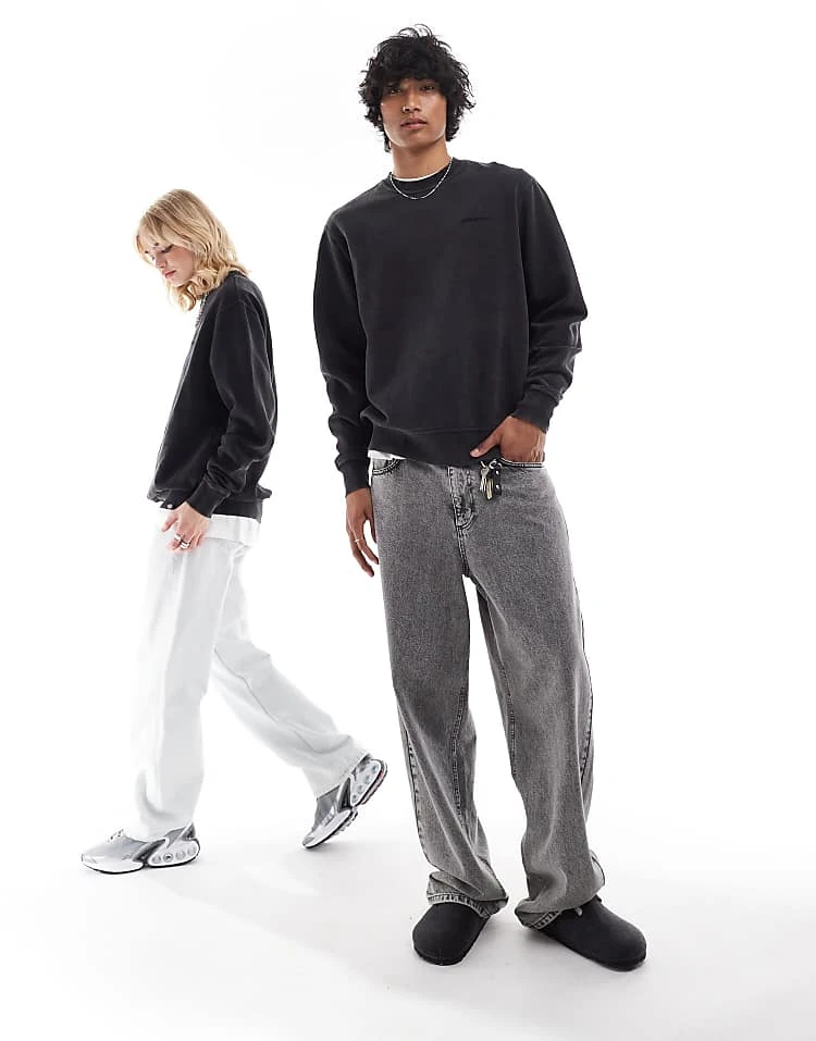 Dickies Plentywood Sweatshirt In Washed Black For Unisex 4 Dickies Plentywood Sweatshirt In Washed Black For Unisex - Image 2